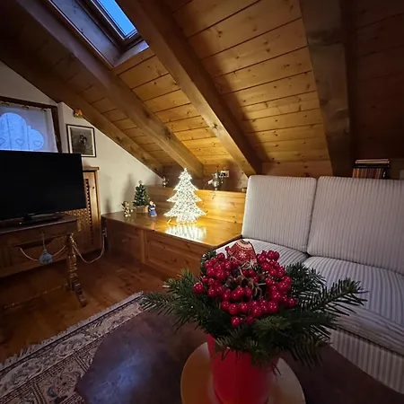 Mansarda Ca' Fiori Center شقة